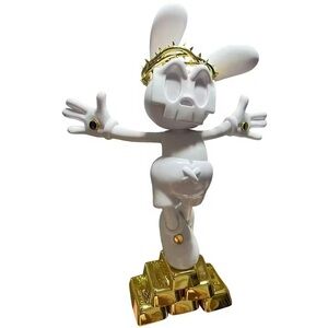 Superplastic Guggimon Santuary White Market - NYC Exclusive Figure